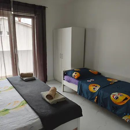 Luka Apartman *