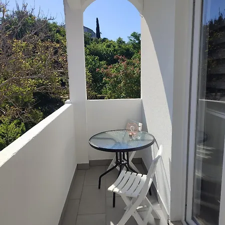 Luka Apartmán *