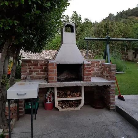 Luka Apartament Rab Town